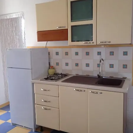 Domus Alba *